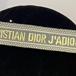 Lắc tay Dior