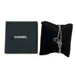 giây chuyền màu bạc chanel