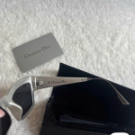 mắt kiếng đen DIOR