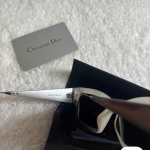 mắt kiếng đen DIOR