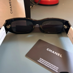 mắt kiếng chanel trắng đen