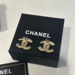bông tai Chanel coco