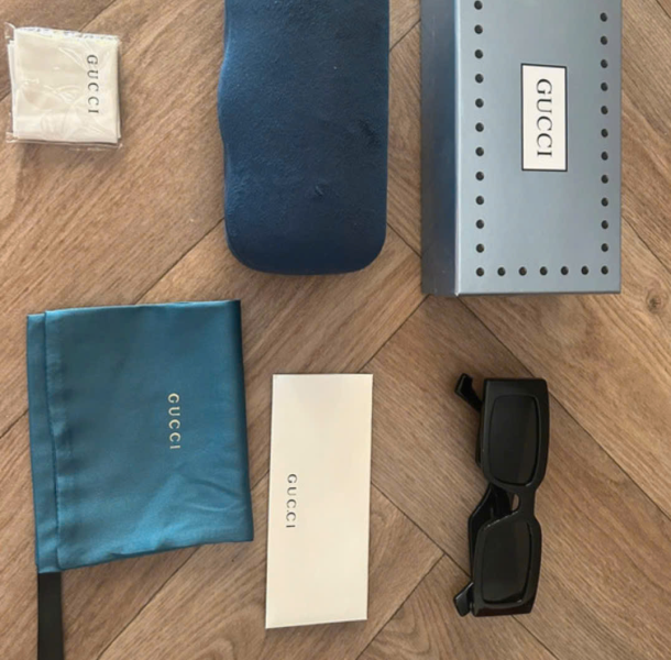 + 4 Mắt kiếng đen GUCCI